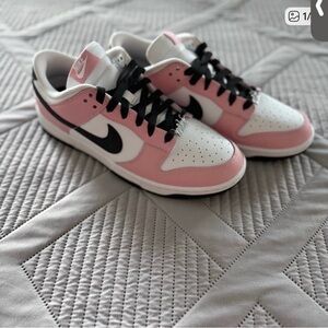 Nike Pink and White Low-Top Shoes